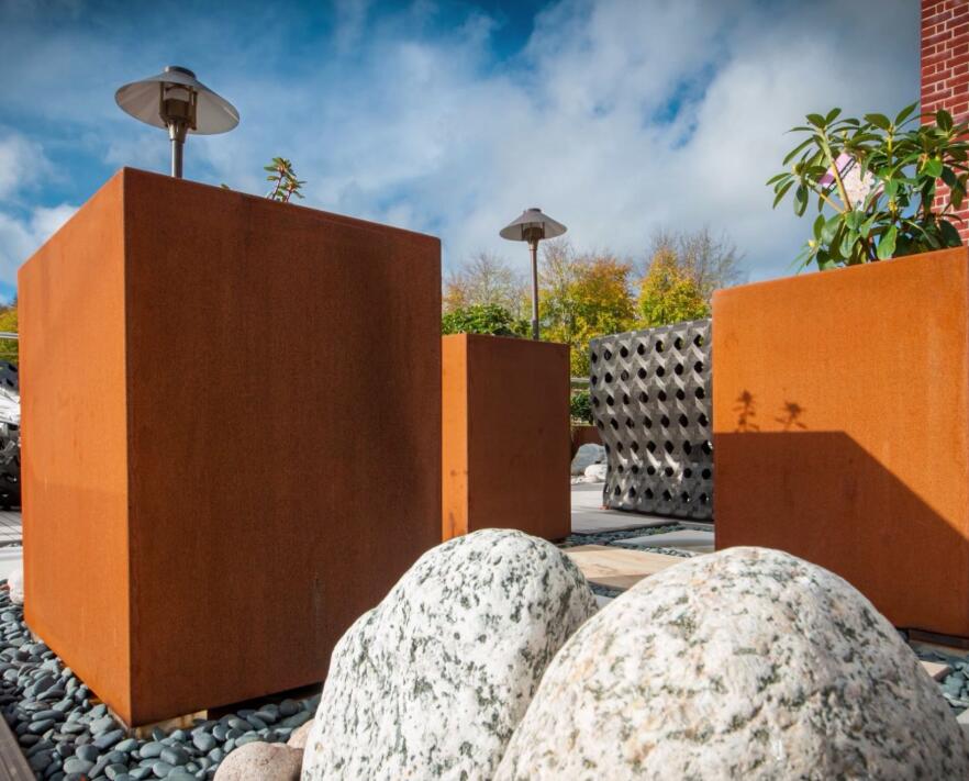 曲水锈钢板花箱